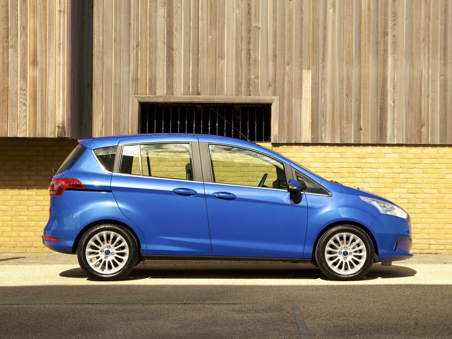  Ford B-Max 2012 года  (UK) (фото 3 из 21)